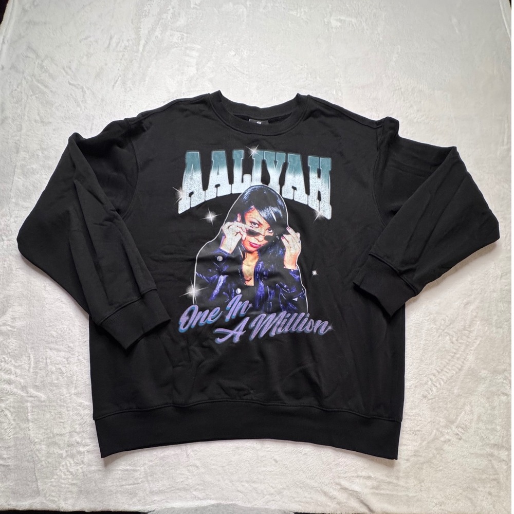 H&M Aaliyah One In A Million Graphic Sweatshirt XL Black Relaxed Crew Concert